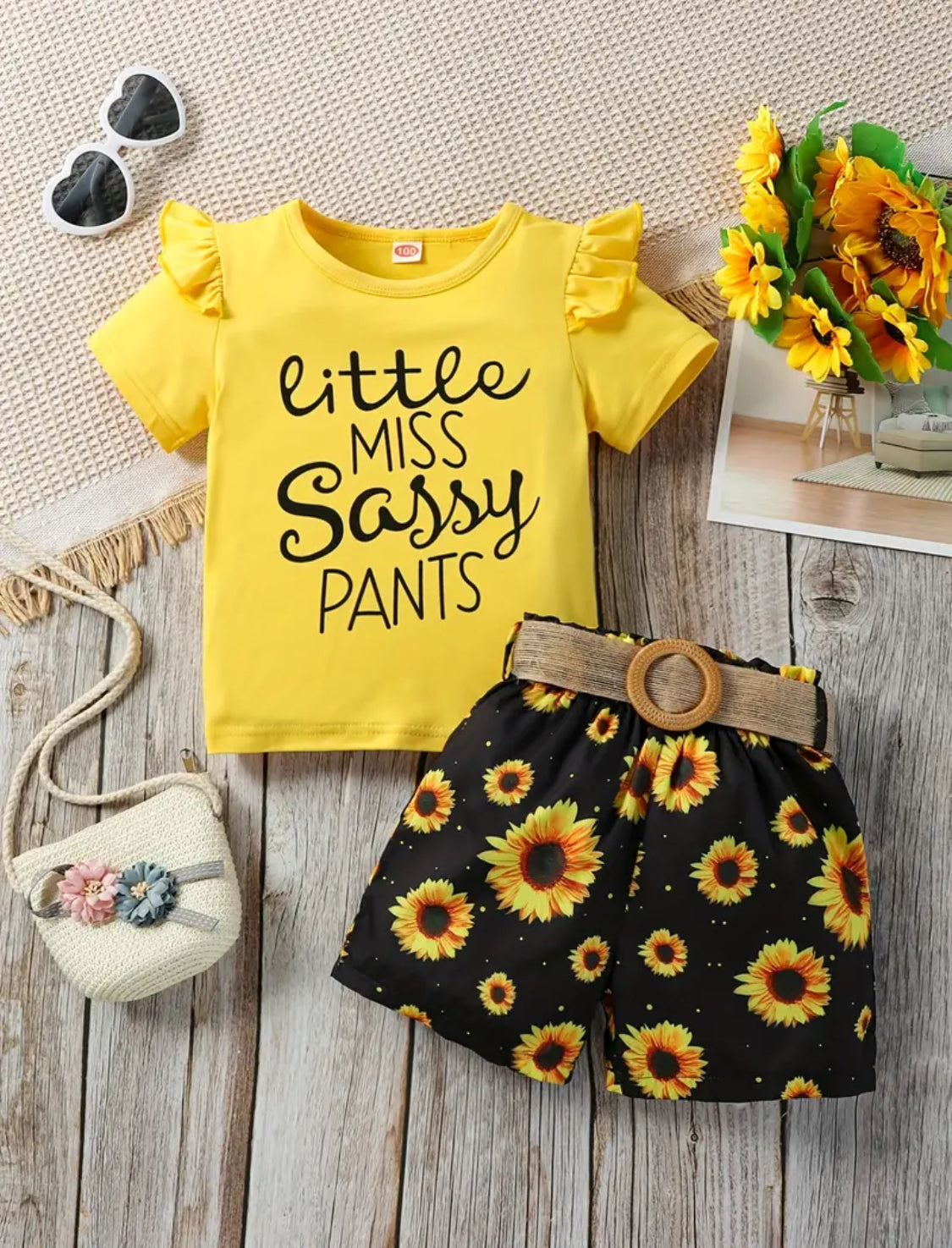 2pcs Toddler Girls Letter "LITTLE MISS SASSY" Graphic Ruffle Trim T-Shirts Casual Round Neck Tees Top & Sunflower Graphic Belted Shorts Set Kids Summer Clothes