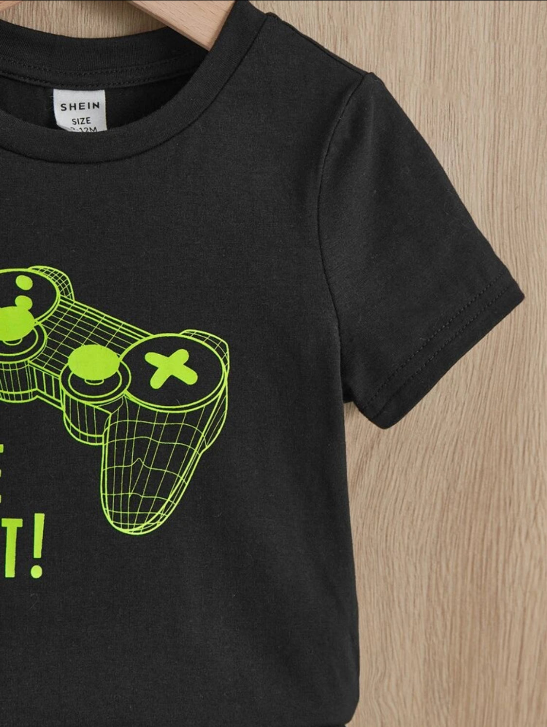 SHEIN Baby Boy Gamepad & Slogan Graphic Tee & Shorts