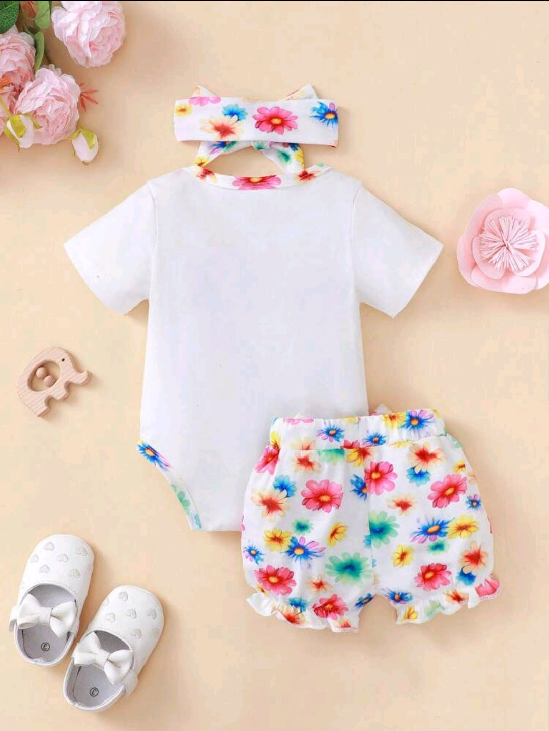 Baby Girl Cartoon Elephant Floral Print Short Sleeve Bodysuit And Shorts Casual Set