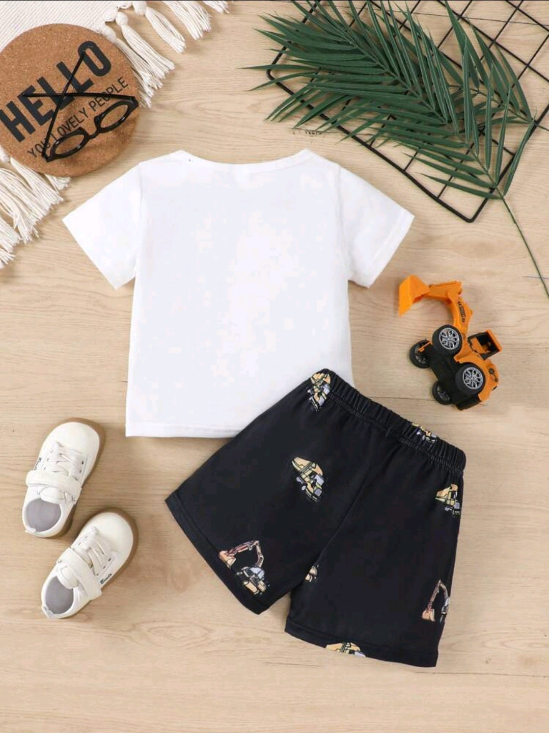 SHEIN 2pcs Baby Boy Casual Basic Cute Excavator Pattern Printed Short Sleeve T-Shirt And Shorts Set For Spring-Summer Outfits