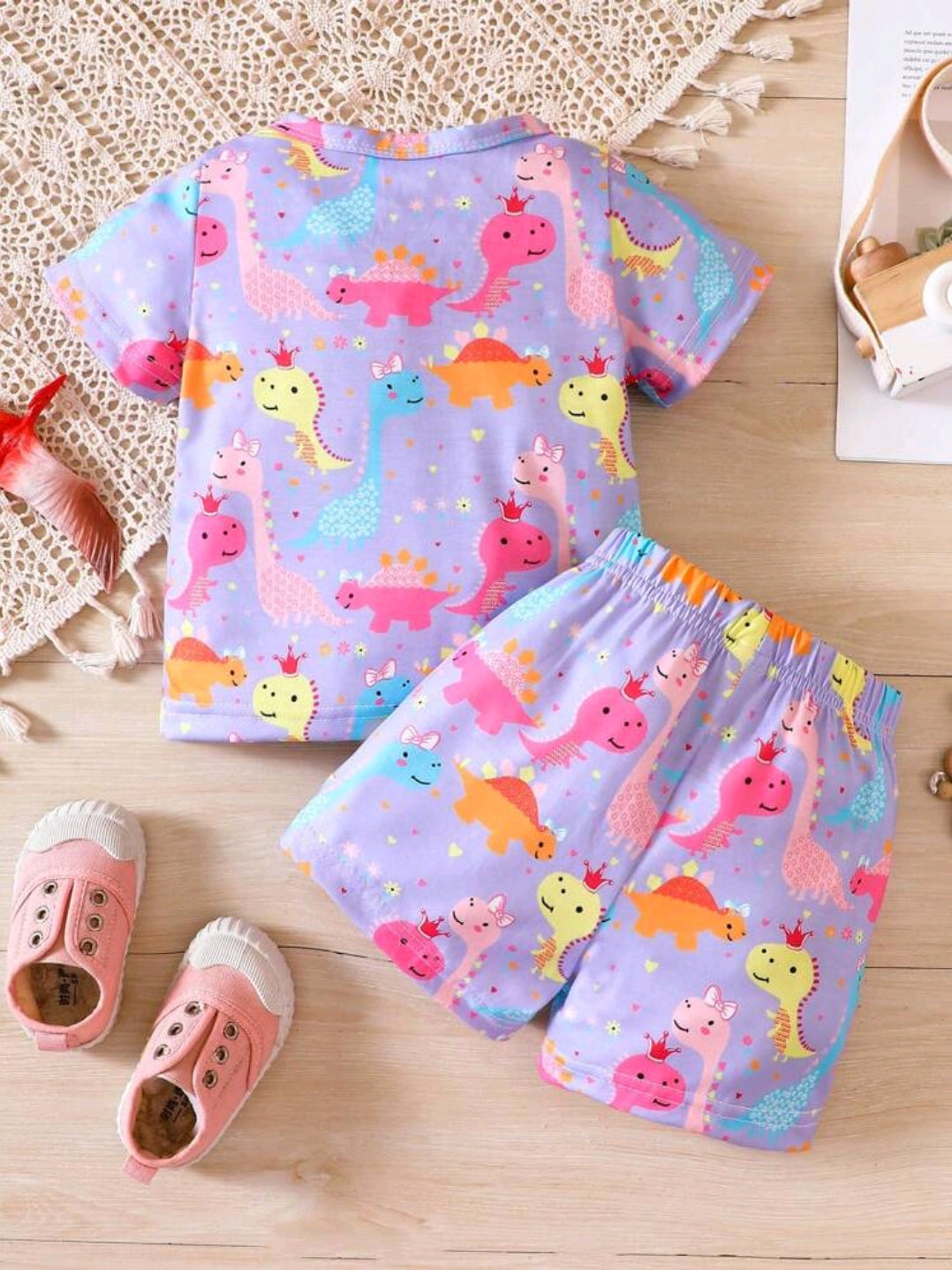 SHEIN Baby Girl Dinosaur Print Tee & Shorts