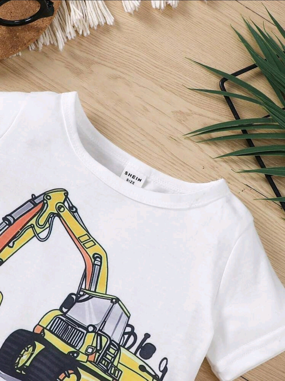 SHEIN 2pcs Baby Boy Casual Basic Cute Excavator Pattern Printed Short Sleeve T-Shirt And Shorts Set For Spring-Summer Outfits