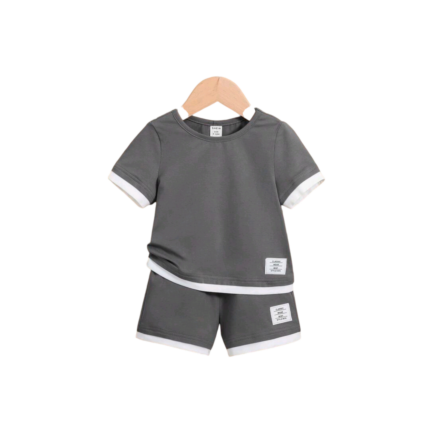 SHEIN Baby Boy Letter Patched Detail Contrast Trim Tee & Shorts